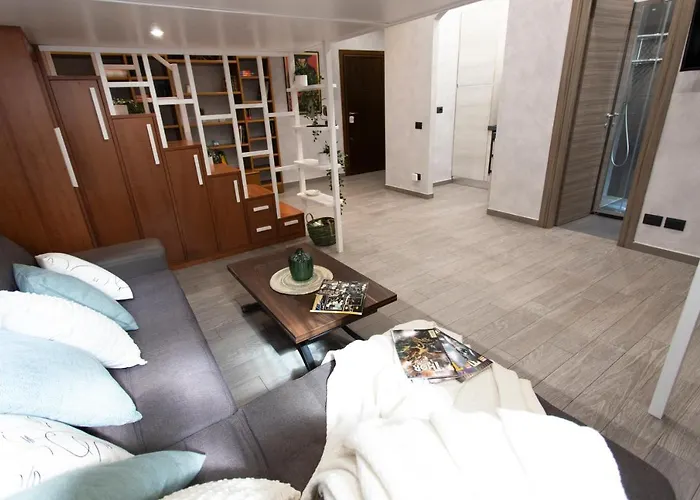 Freya - Trendy Loft
